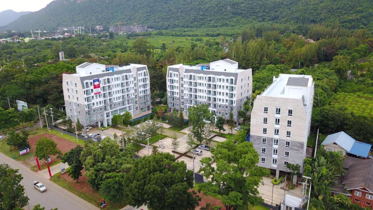 Courtyard Khaoyai Hotell Nakhonratchasima Exteriör bild